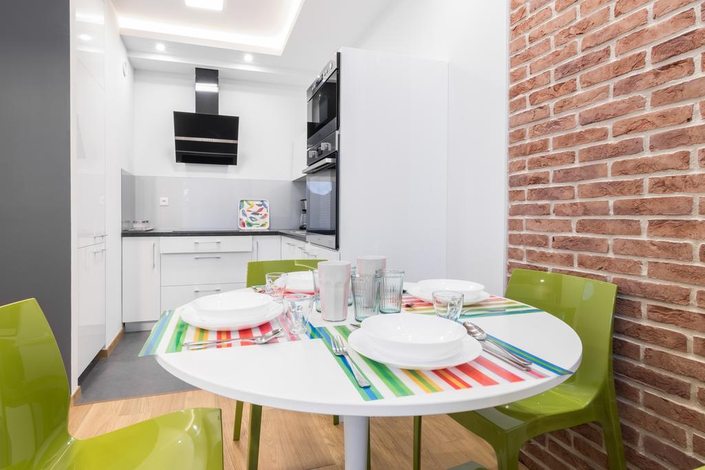 Cityheaven With Parking And Ac Krakow Exterior photo